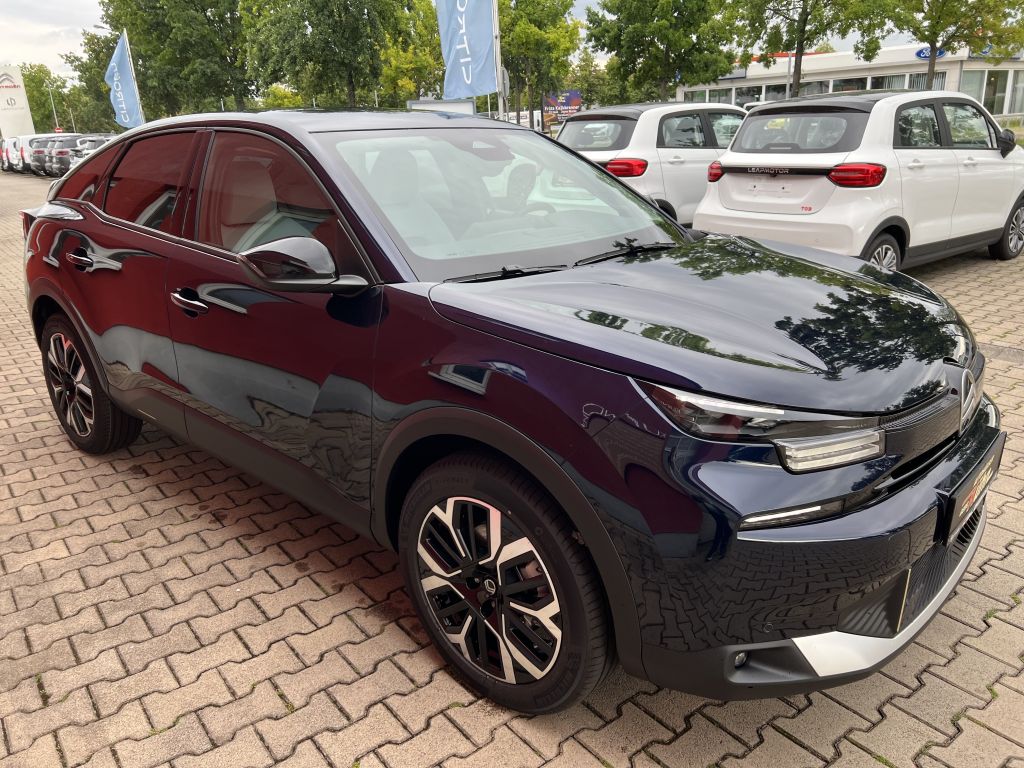 Fahrzeugabbildung Citroën C4 Hybrid 145 ë-DSC6 MAX Winter-Paket