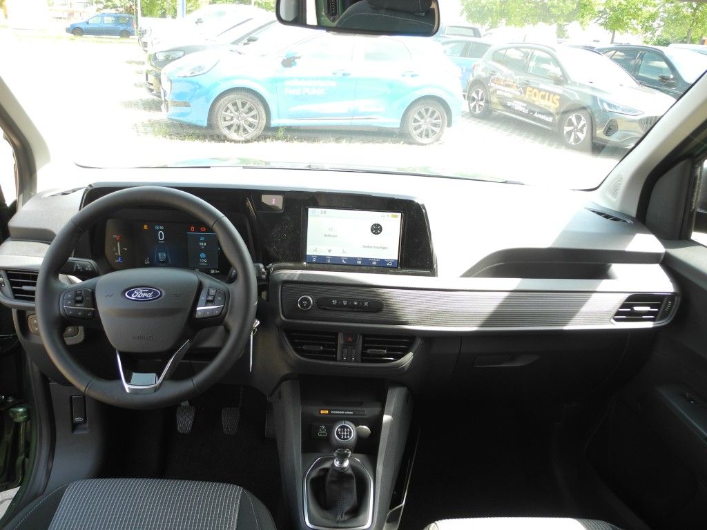 Fahrzeugabbildung Ford Transit Courier Trend - Winter-Pak., Klimaaut.
