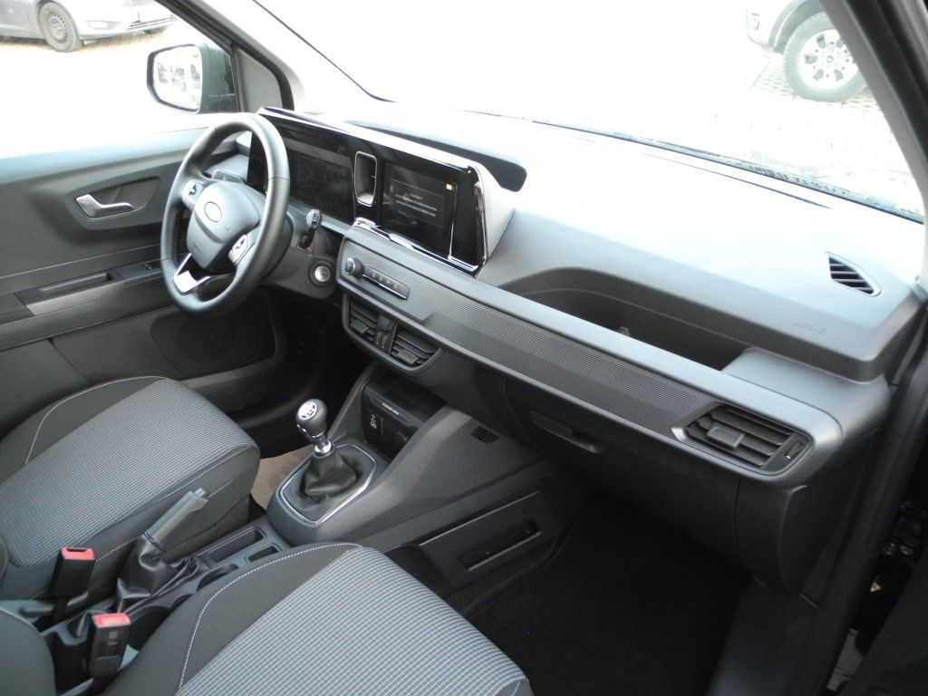 Fahrzeugabbildung Ford Transit Courier Trend -Tempo, Winter-Pak., Klima