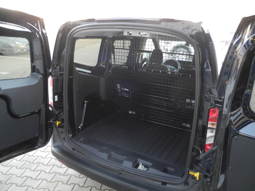Fahrzeugabbildung Ford Transit Courier Trend -Tempo, Winter-Pak., Klima