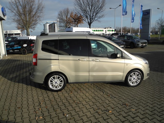 Fahrzeugabbildung Ford Tourneo Courier Titanium- Allw., AHK, Tempo, PDC