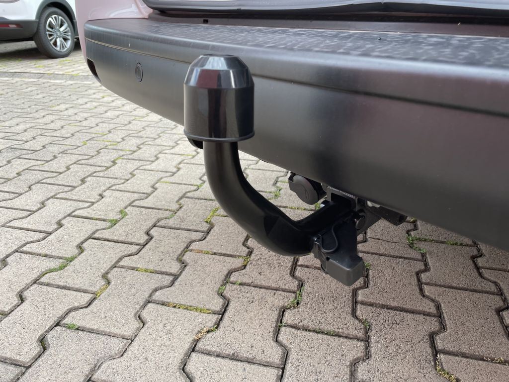 Fahrzeugabbildung Citroën Jumpy Doka Lang 2.0 BlueHDi 180 EAT8 + 5-Sitzer