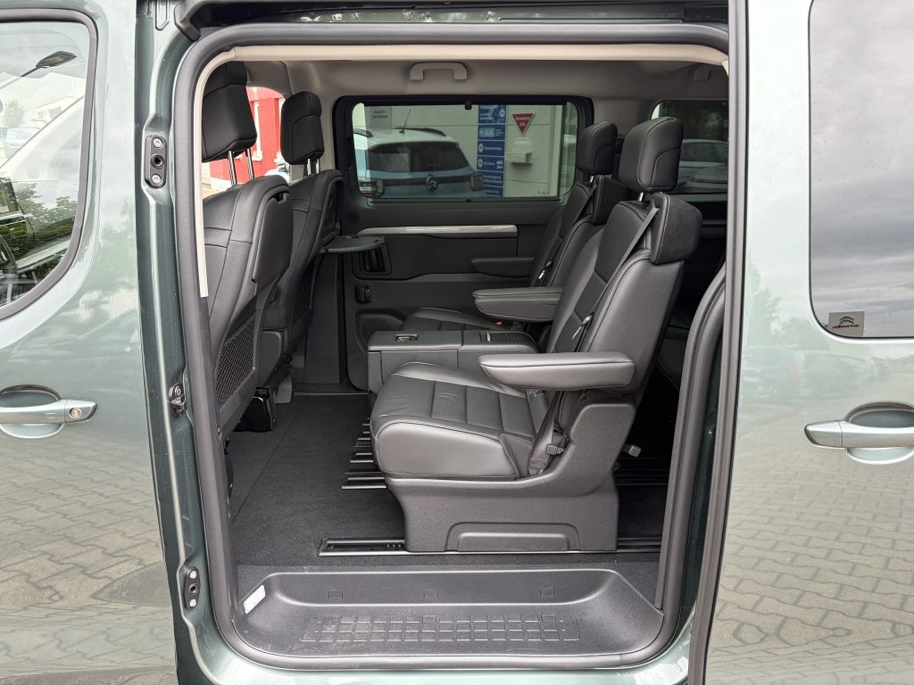 Fahrzeugabbildung Citroën SpaceTourer M Diesel 180 AT Max + ACC, AHK, 7S