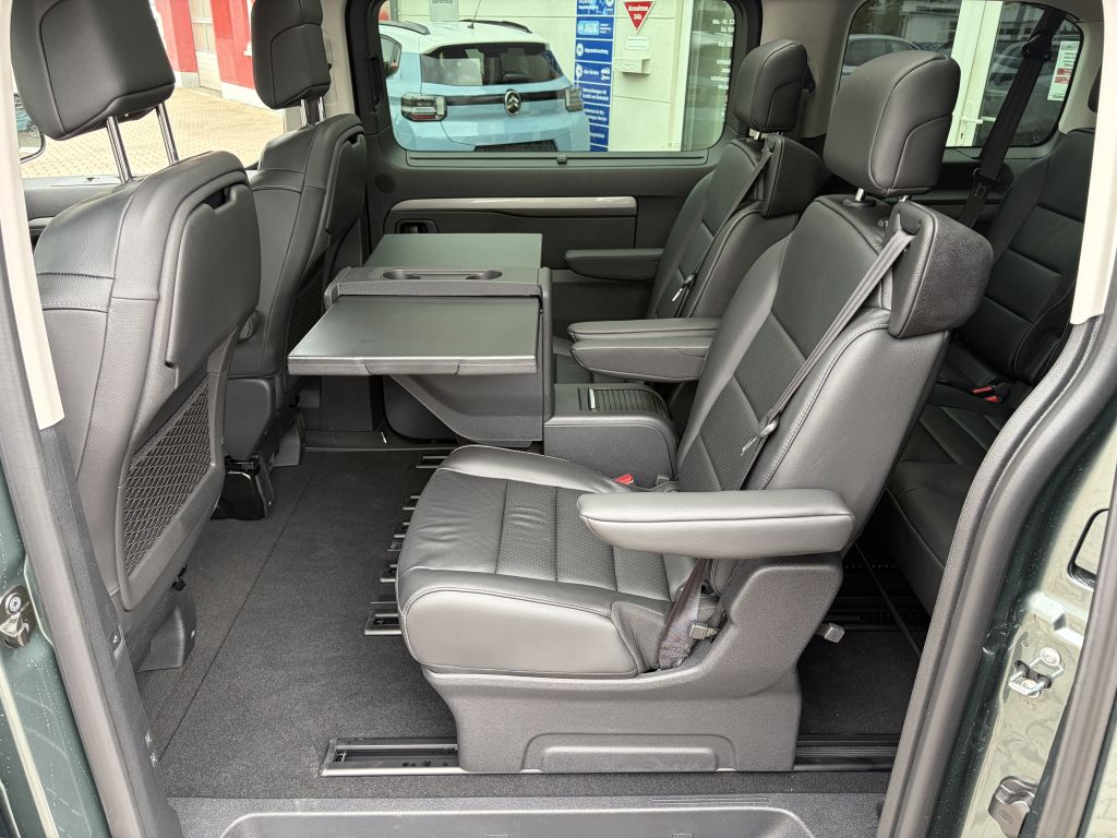 Fahrzeugabbildung Citroën SpaceTourer M Diesel 180 AT Max + ACC, AHK, 7S