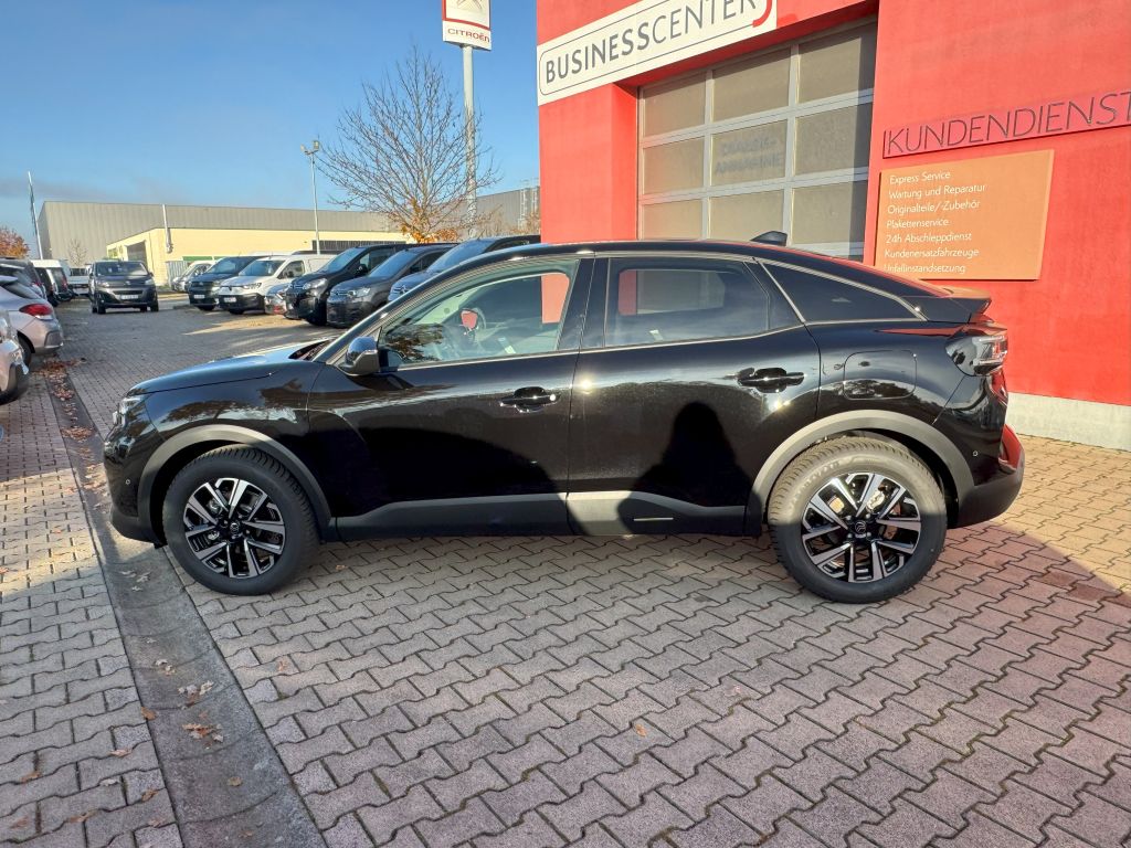 Fahrzeugabbildung Citroën C4 Hybrid 145 MAX Winter & Techno Paket