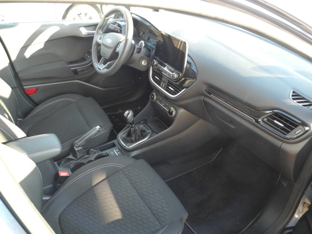 Fahrzeugabbildung Ford Fiesta 1.0 TITANIUM - WR, Navi, Parkass., ACC