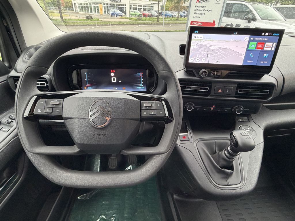 Fahrzeugabbildung Citroën Berlingo M Benzin 110 + 2 Schiebetüren, AHK