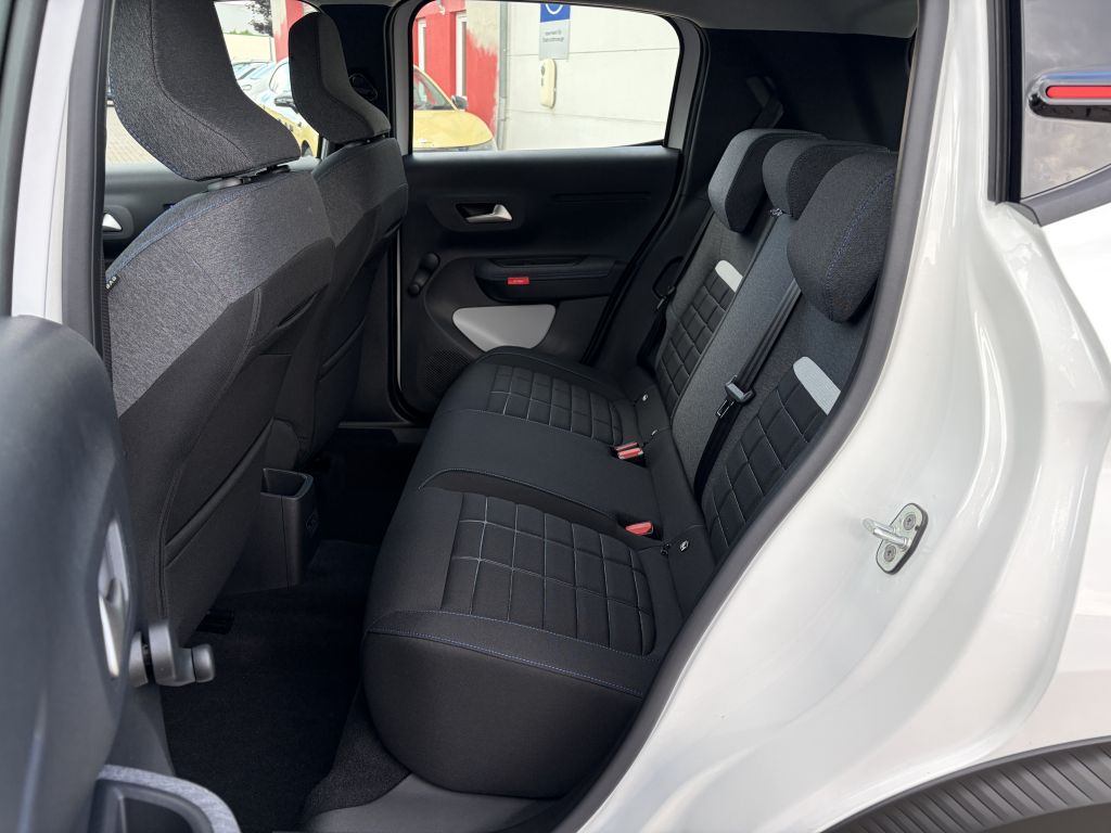 Fahrzeugabbildung Citroën C3 Turbo 100 PLUS + Allwetterreifen