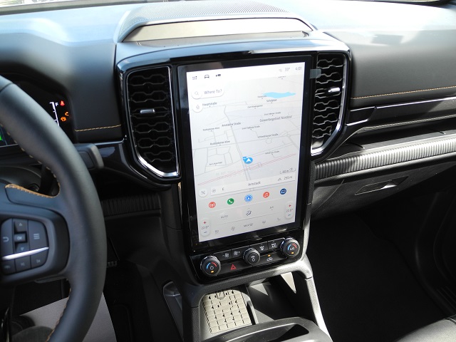 Fahrzeugabbildung Ford Ranger 2,3 l Doka PHEV Wildtrak - Rollo, AHK
