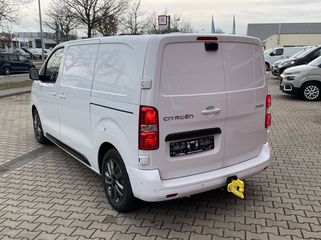 Fahrzeugabbildung Citroën Jumpy Standard BlueHDi 145 + 2x Schiebetür, AHK