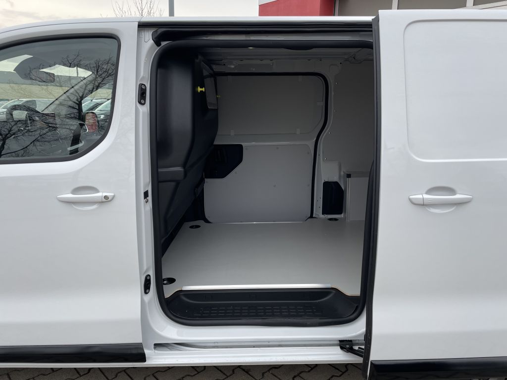 Fahrzeugabbildung Citroën Jumpy Standard BlueHDi 145 + 2x Schiebetür, AHK