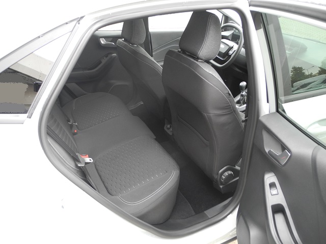 Fahrzeugabbildung Ford Puma 1.0 Hyb. TITANIUM - TW, iACC, Allw., Sitzh.