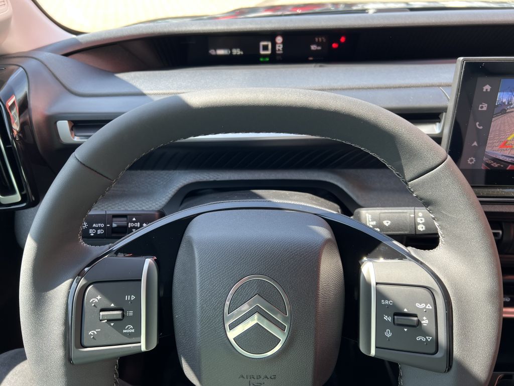 Fahrzeugabbildung Citroën e-C3 Aircross MAX Winter Paket Modell 2025