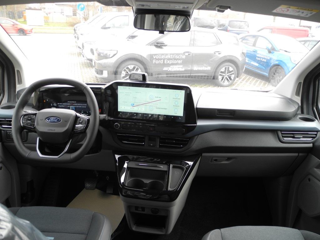 Fahrzeugabbildung Ford Tourneo Custom PHEV L2Active - Matrix, ACC, Navi