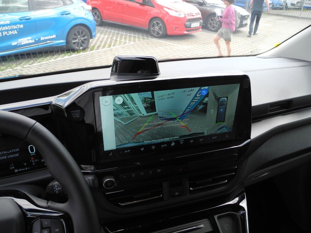 Fahrzeugabbildung Ford Tourneo Custom L2 Autm. Titanium - Matrix, AHK