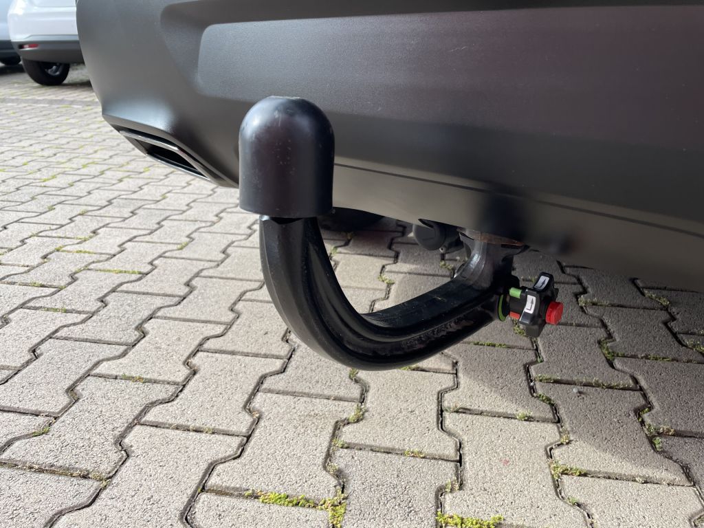 Fahrzeugabbildung Citroën C5 Aircross PureTech 130 S&S EAT8 Shine Pack