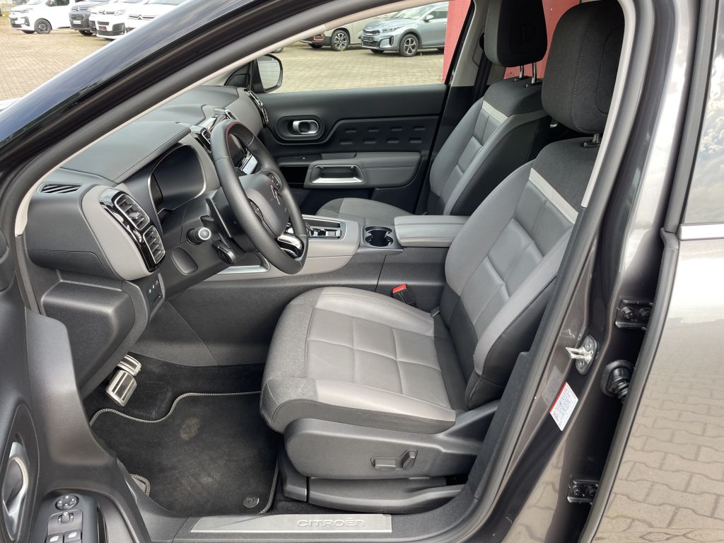 Fahrzeugabbildung Citroën C5 Aircross PureTech 130 S&S EAT8 Shine Pack