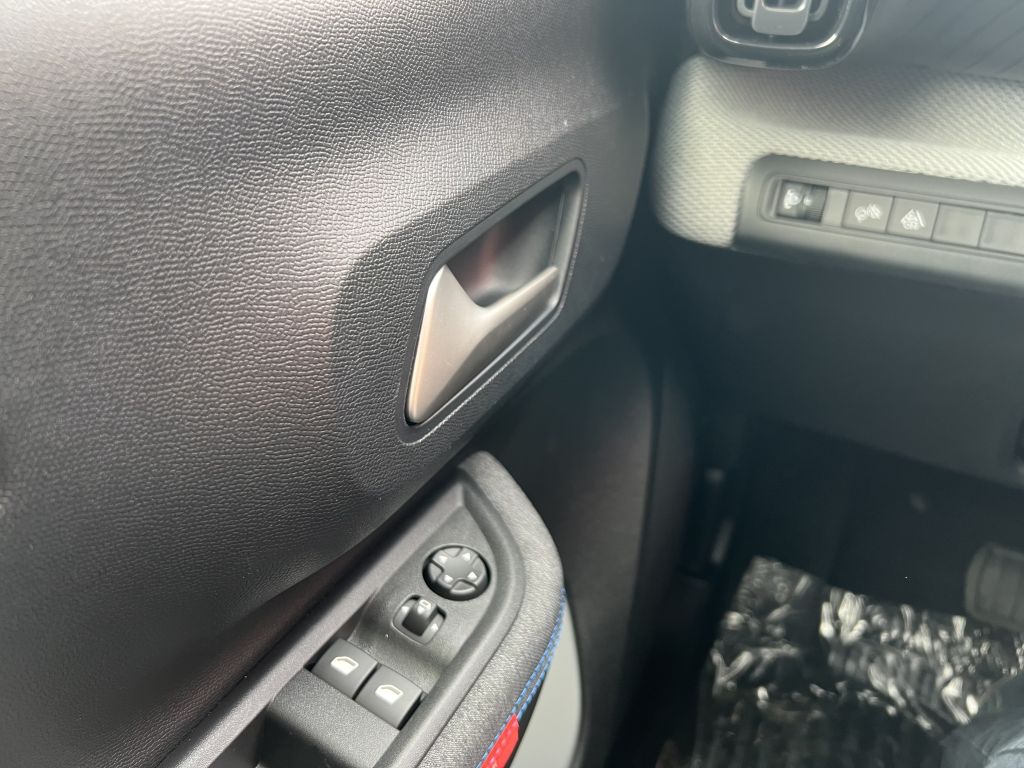 Fahrzeugabbildung Citroën e-C3 Elektromotor 113 Standard-Range VAN PLUS