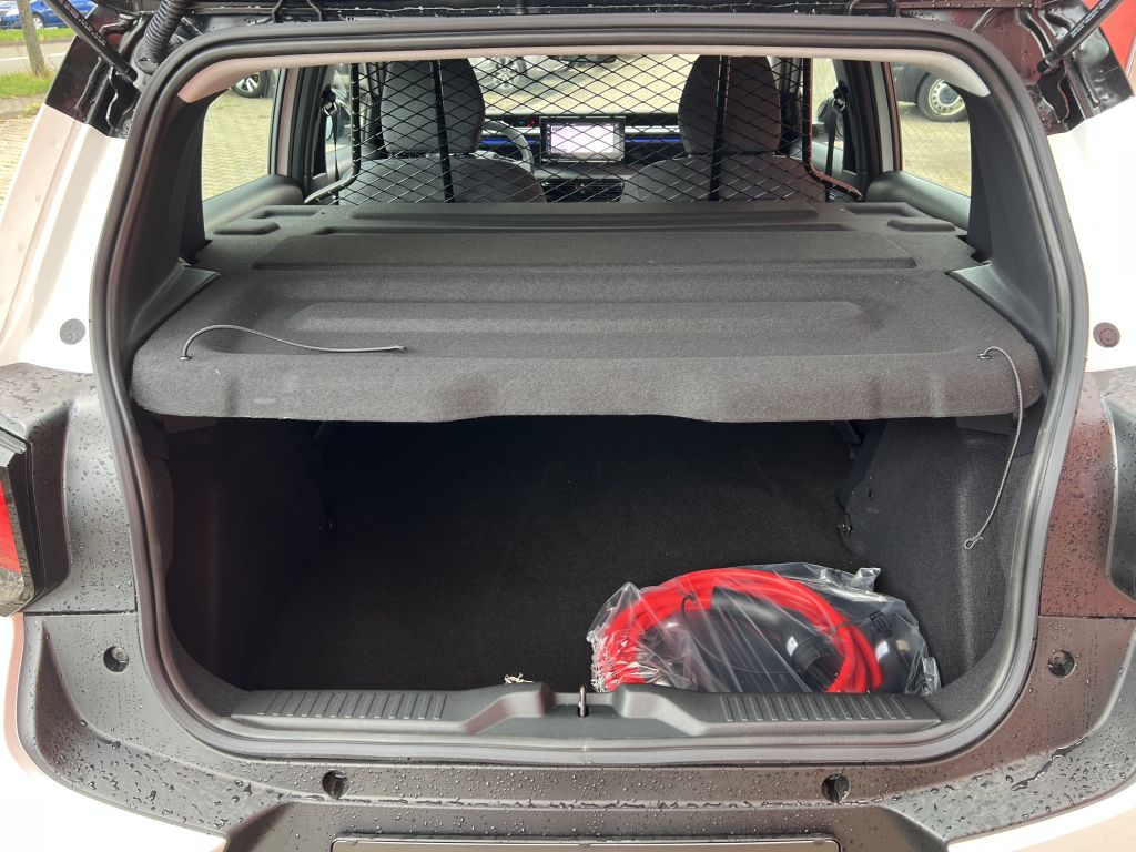 Fahrzeugabbildung Citroën e-C3 Elektromotor 113 Standard-Range VAN PLUS