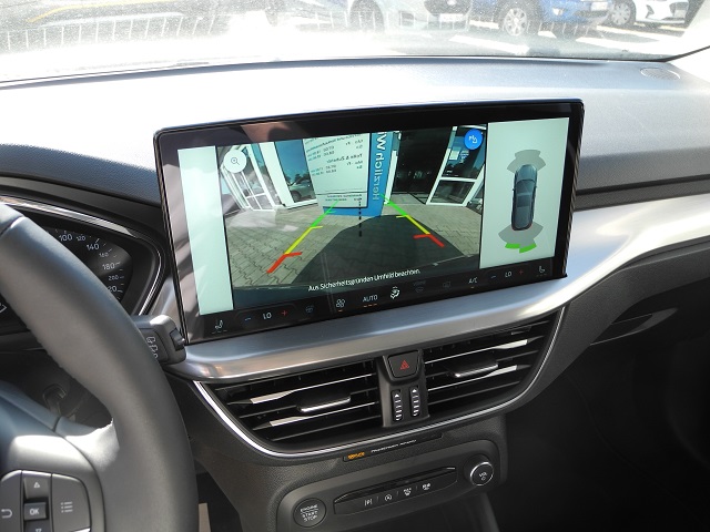 Fahrzeugabbildung Ford Focus Turnier 1.0 Hybrid TITANIUM- Winter-P, Alu