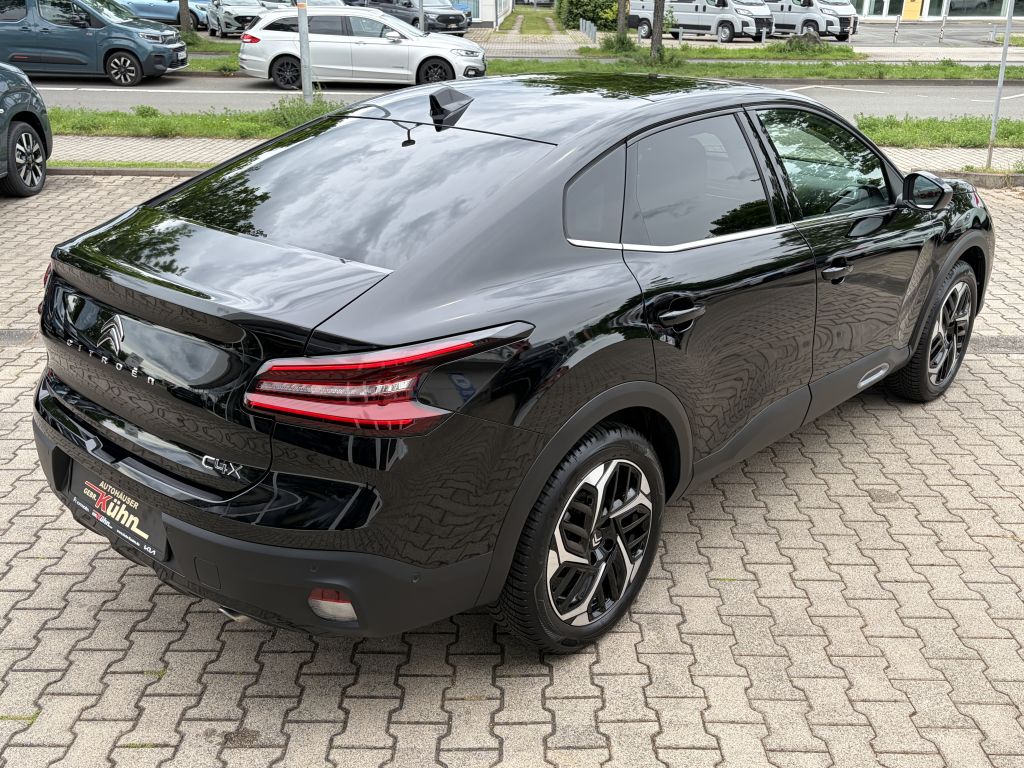Fahrzeugabbildung Citroën C4 X PureTech 130 EAT8 Max + Allwetter, Schiebed
