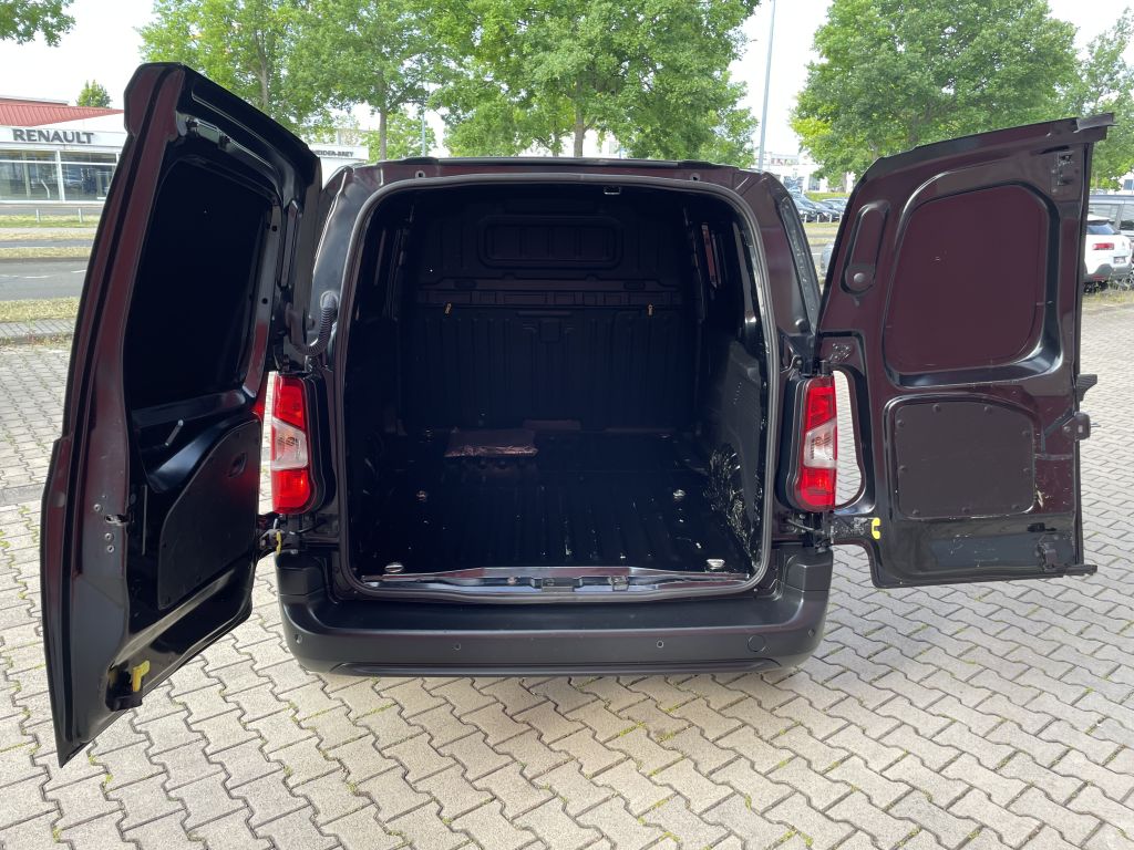 Fahrzeugabbildung Citroën Berlingo L1 BlueHDi 100 Club + Kamera, Garantie