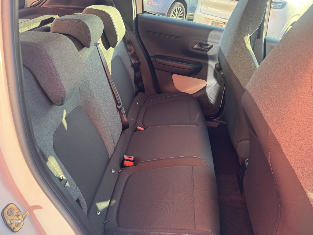 Fahrzeugabbildung Citroën e-C3 113 Standard-Range YOU