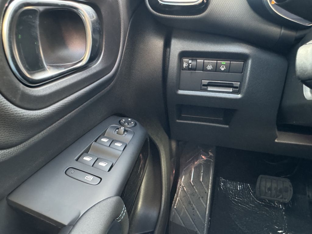 Fahrzeugabbildung Citroën C5 Aircross BlueHDI 130 S&S EAT8 MAX