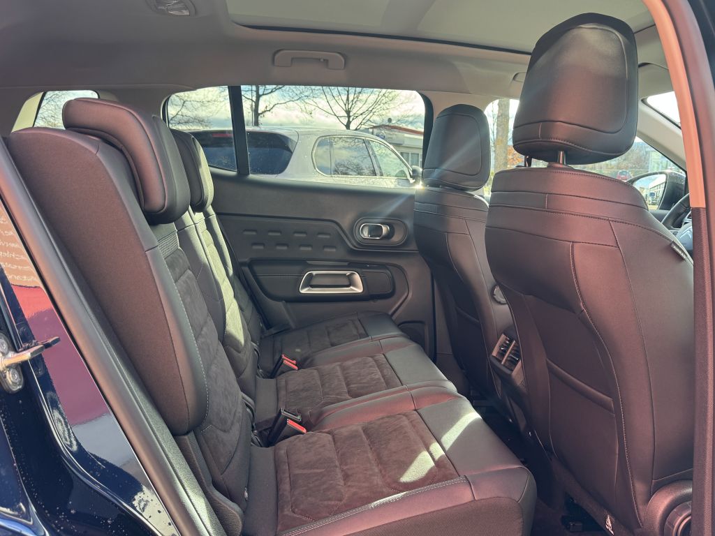 Fahrzeugabbildung Citroën C5 Aircross BlueHDI 130 S&S EAT8 MAX