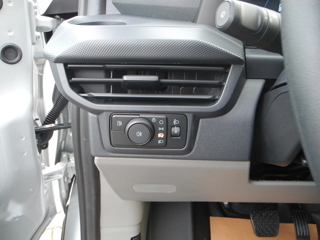 Fahrzeugabbildung Ford Transit Custom L1 PHEV Trend - Allw., LED, Tempo