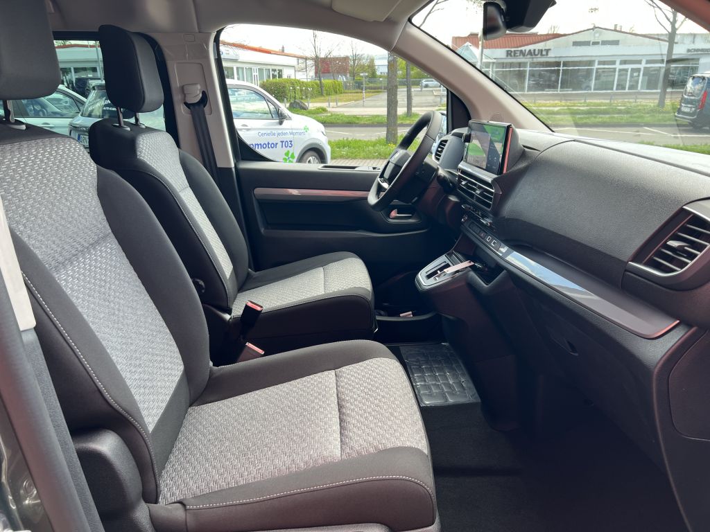 Fahrzeugabbildung Citroën Spacetourer XL 2.0 BlueHDi 180 EAT8 Plus