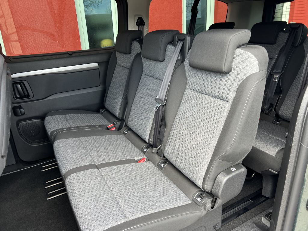 Fahrzeugabbildung Citroën Spacetourer XL 2.0 BlueHDi 180 EAT8 Plus