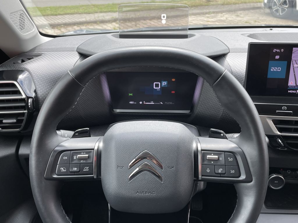 Fahrzeugabbildung Citroën C4 BlueHDi 130 S&S EAT8 Shine + Kältepaket, Hifi