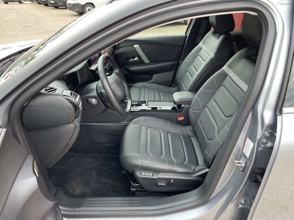 Fahrzeugabbildung Citroën C4 BlueHDi 130 S&S EAT8 Shine + Kältepaket, Hifi