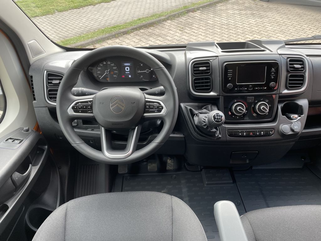 Fahrzeugabbildung Citroën Jumper 3-S-Kipper JPM Doka 35 Heavy L3 BH140