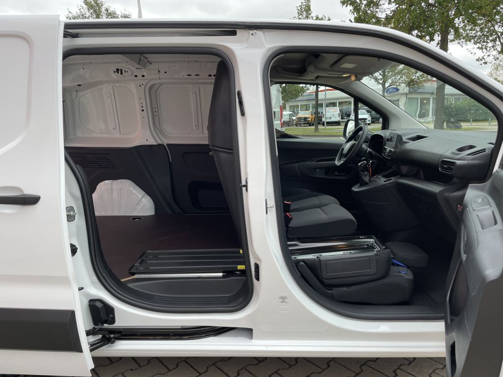 Fahrzeugabbildung Citroën Berlingo L1 BlueHDi 75 Club + 3 Sitze, Garantie!