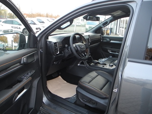 Fahrzeugabbildung Ford Ranger 2,0 lAutm. Wildtrak -Rollo, TW, iACC, AHK
