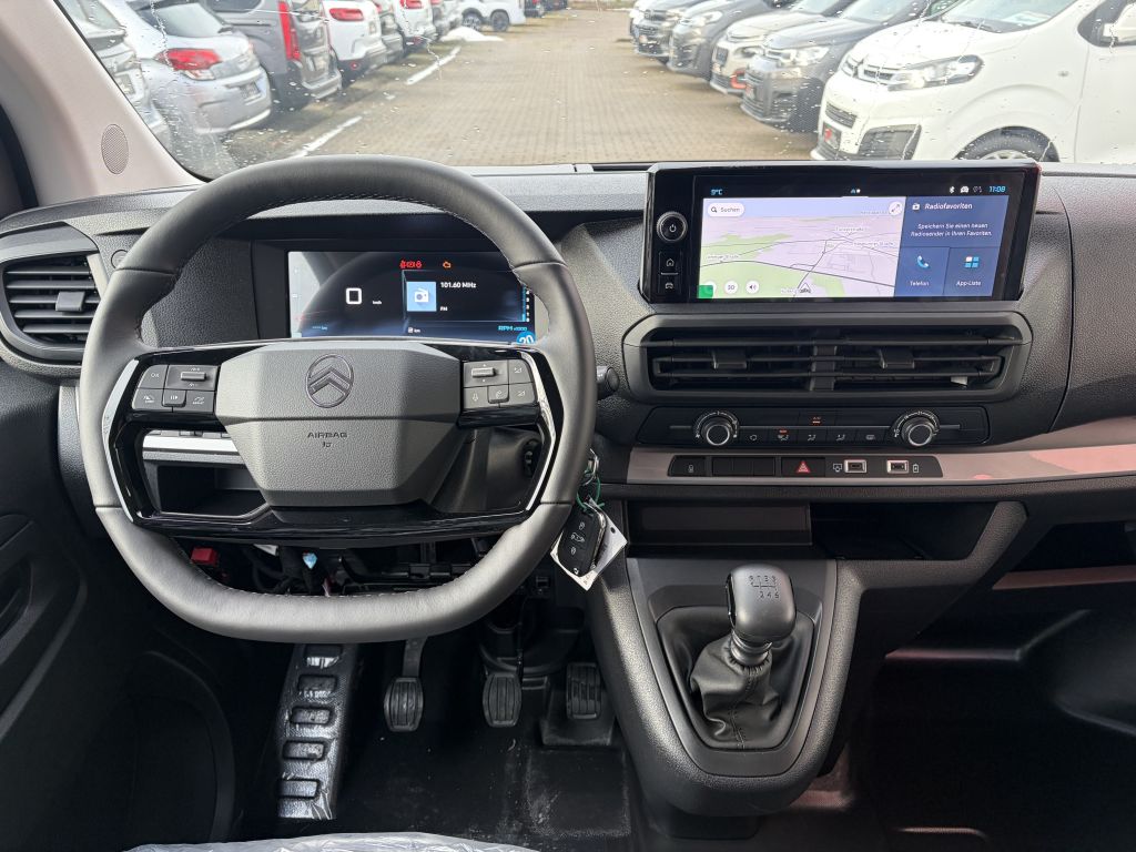 Fahrzeugabbildung Citroën Jumpy Flexkabine XL 2.2 Diesel 150 Man + 5-Sitze