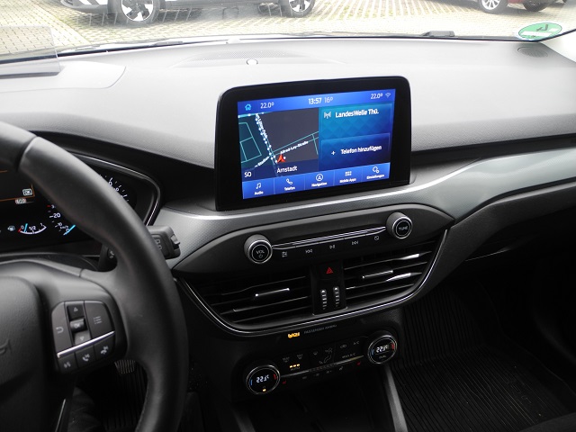 Fahrzeugabbildung Ford Focus Turnier 1.5 ACTIVE -int.LED, Allw., eHeck.