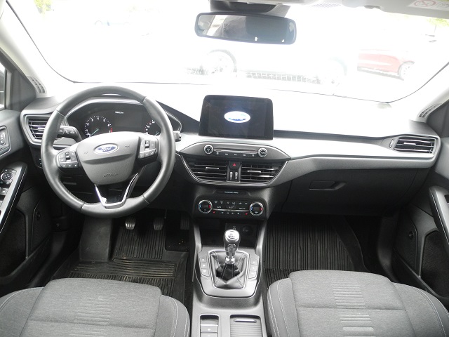 Fahrzeugabbildung Ford Focus Turnier 1.5 ACTIVE -int.LED, Allw., eHeck.
