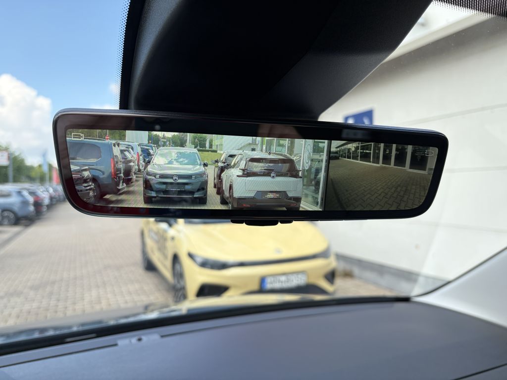 Fahrzeugabbildung Citroën e-Berlingo XL 100kW 50kWh + Wärmepumpe, 3-Sitzer