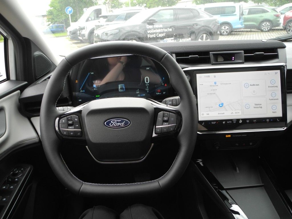 Fahrzeugabbildung Ford Puma 46,8 kWh Premium - iACC, Matrix, Panorama
