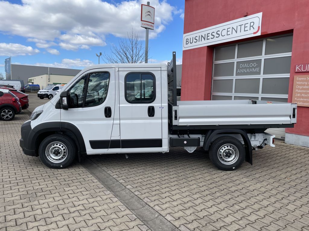 Fahrzeugabbildung Citroën Jumper Pritsche Doka 35 Heavy L2 140 + AHK, RFK