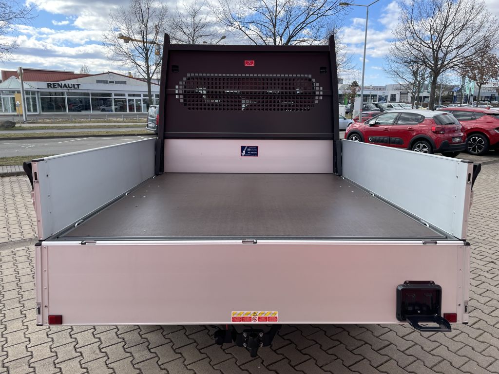 Fahrzeugabbildung Citroën Jumper Pritsche Doka 35 Heavy L2 140 + AHK, RFK