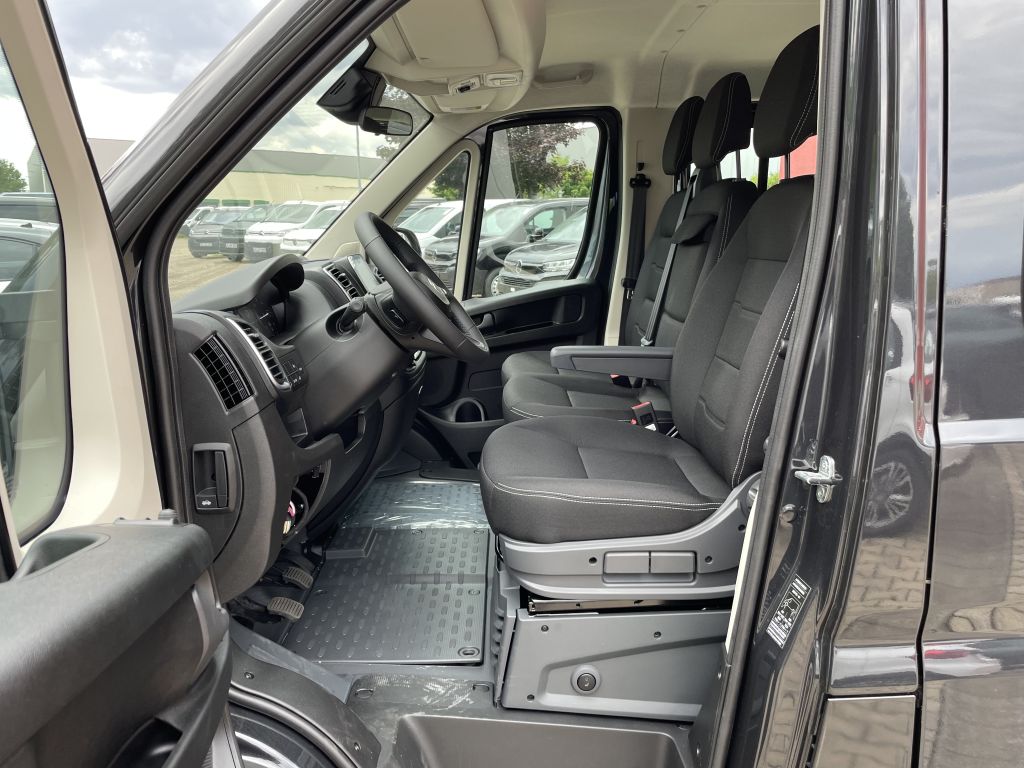 Fahrzeugabbildung Citroën Jumper Pritsche Doka 35 Heavy L2 140 + Standheiz