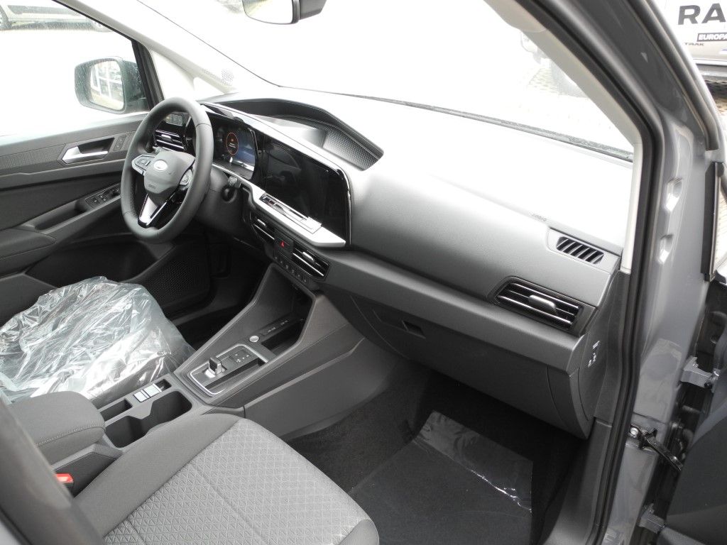 Fahrzeugabbildung Ford Tourneo Connect 1.5 Aut. TITANIUM - LED, Allw.