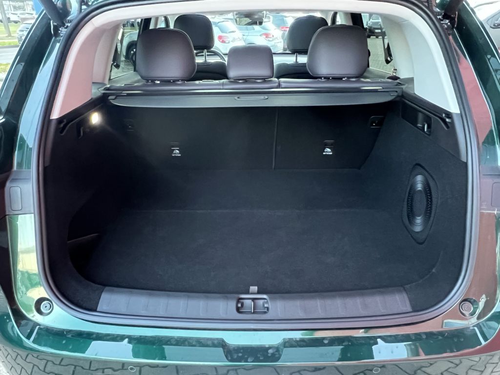 Fahrzeugabbildung Leapmotor C10 REEV 28,4 kWh Design