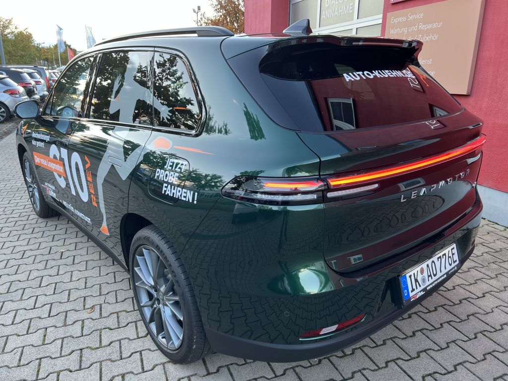 Fahrzeugabbildung Leapmotor C10 REEV 28,4 kWh Design