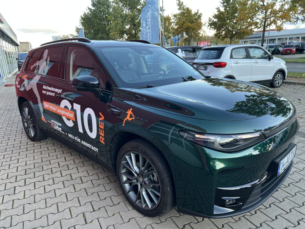 Fahrzeugabbildung Leapmotor C10 REEV 28,4 kWh Design