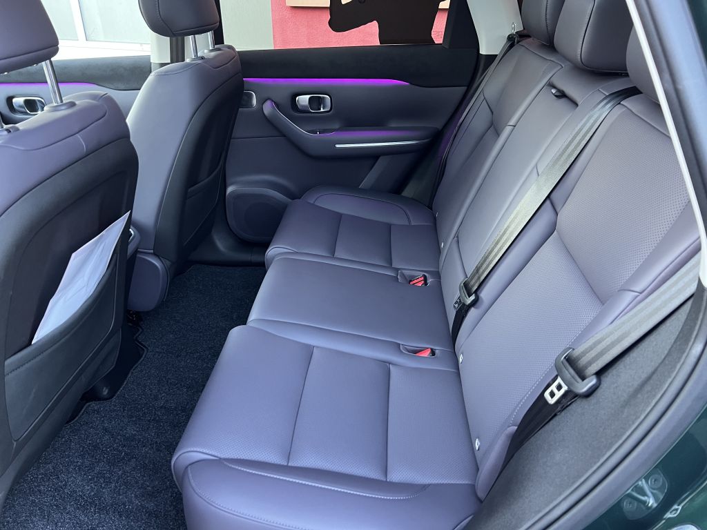 Fahrzeugabbildung Leapmotor C10 REEV 28,4 kWh Design